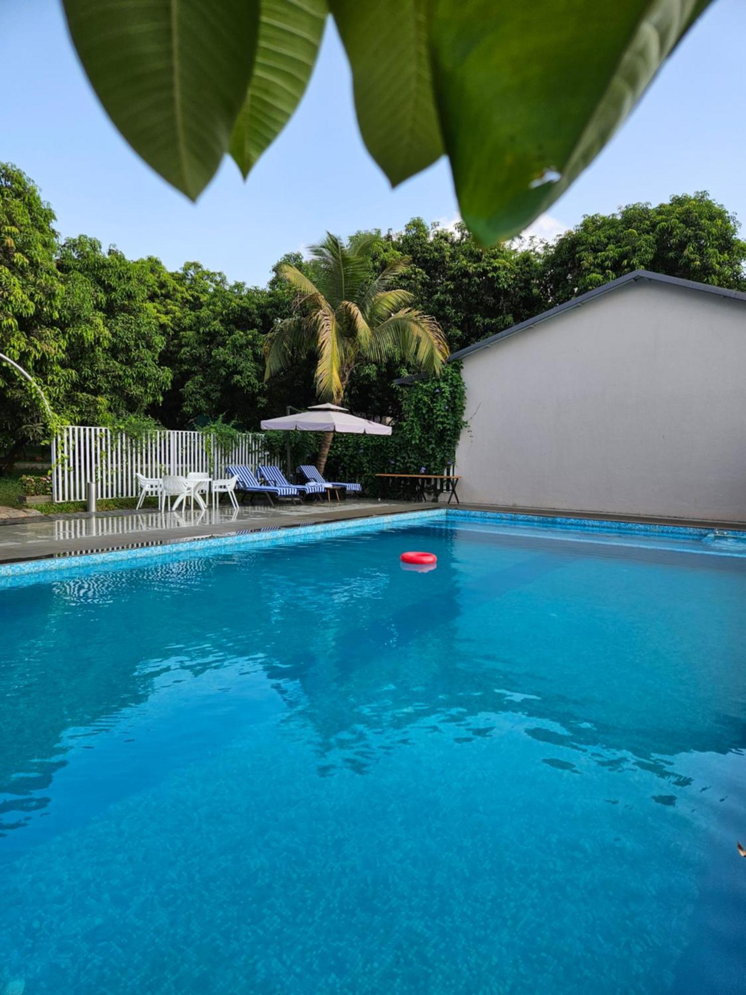 River Estates Luxury Resort & Spa Karjat Kültér fotó